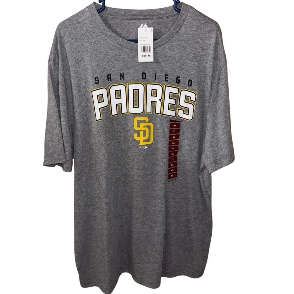 Majestic San Diego Padres gray t-shirt NWT (size XL)